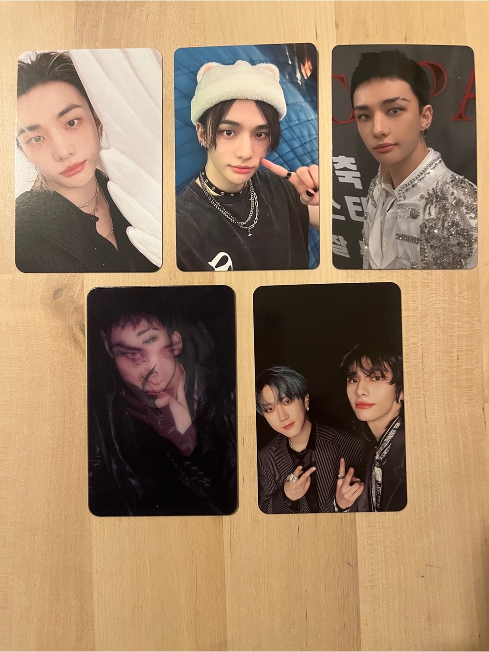 Set of 5 OFFICIAL Hyunjin of Stray Kids photocards (set #7) including lenticular